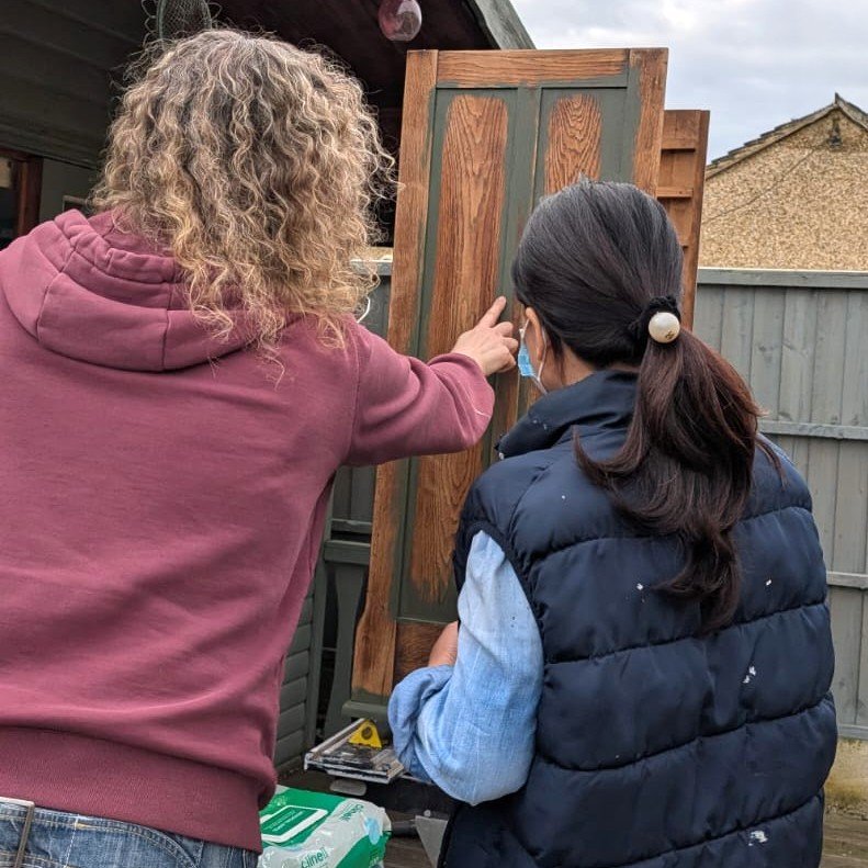 Private 1-to-1 furniture painting workshop with individual guidance and advice from Michelle at The Furniture Bureau