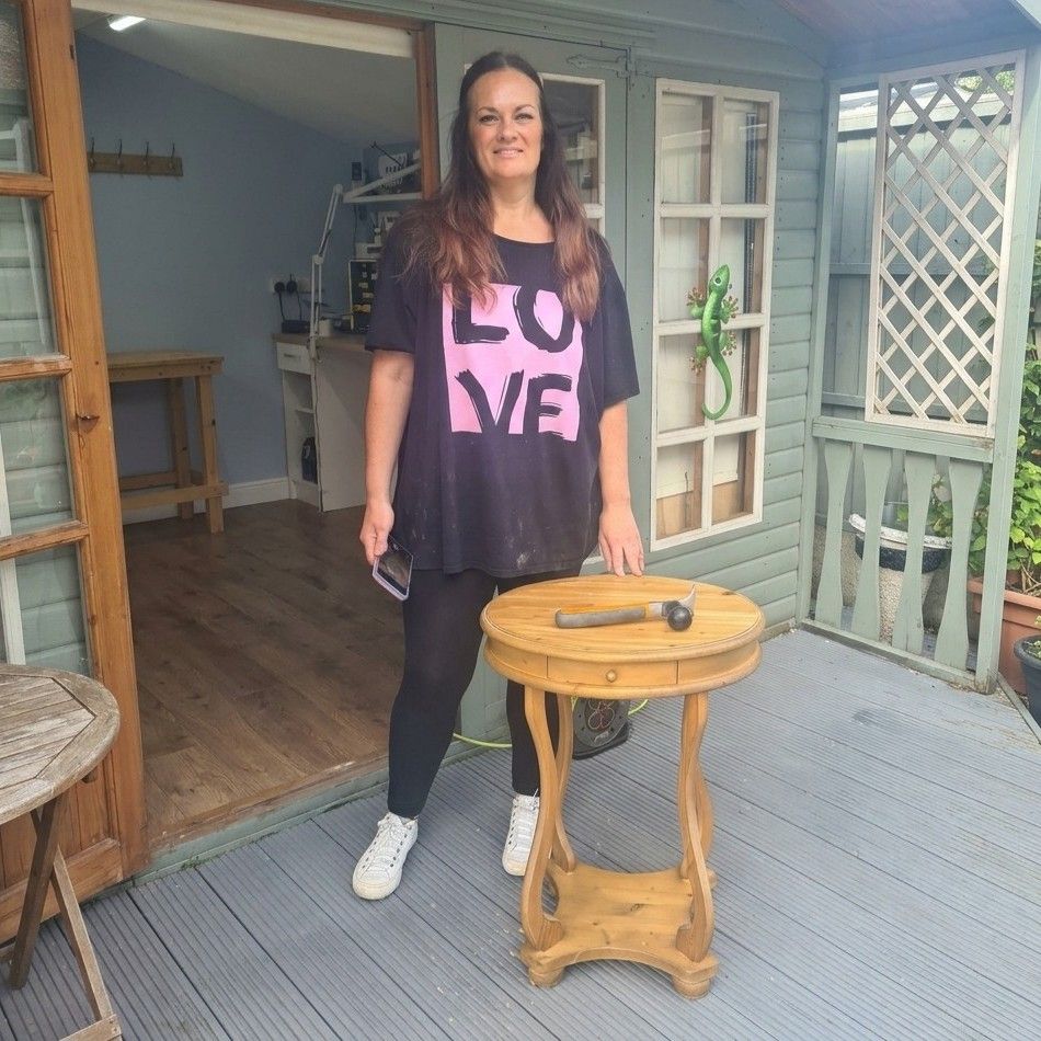 Small wooden table before being transformed during a 1-to-1 furniture painting workshop