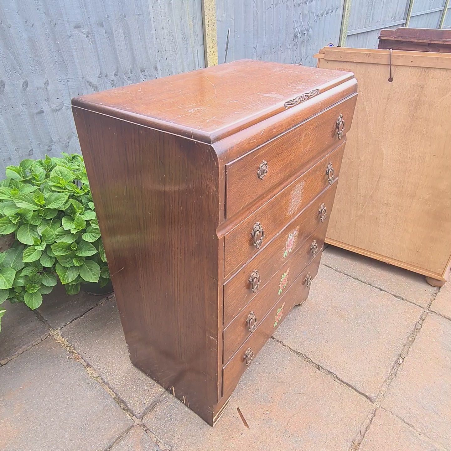 Video of vintage Beeanese mid-century five-drawer tallboy chest ready for a bespoke furniture transformation in Stotfold.